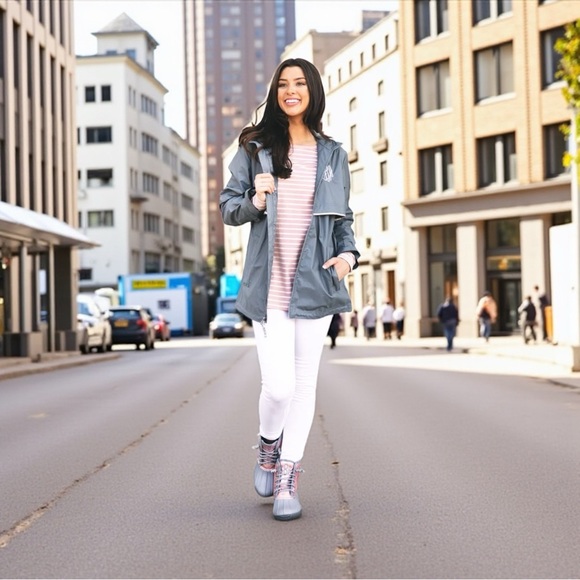 marley lilly Shoes - Marley Lilly Monogramed Pink & GreyDuck Boots Size 7